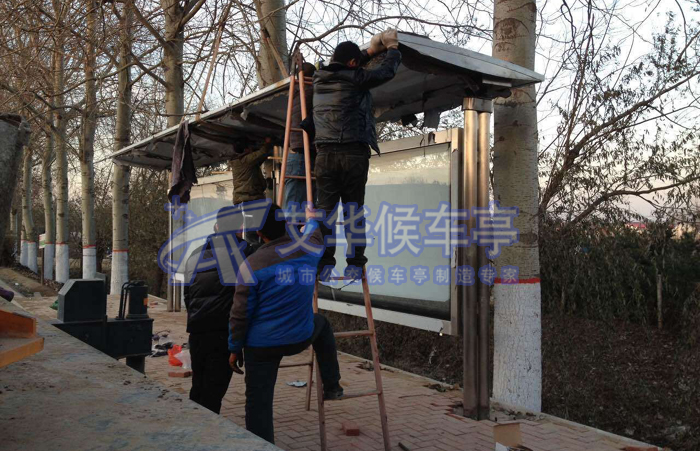 [12.3]河北廊坊不锈钢候车亭项目第一批发货(图3)