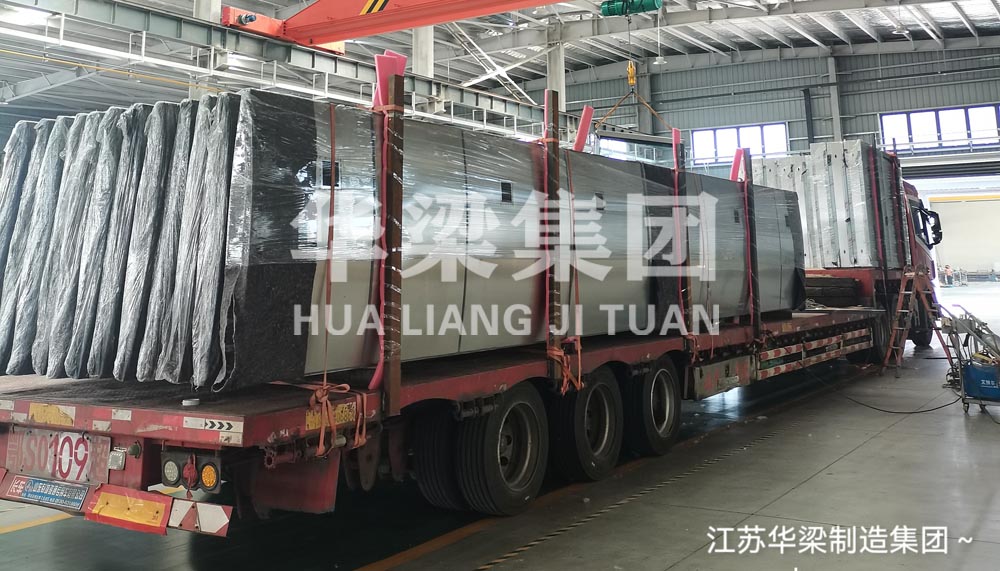 [25.5.8]江苏省某市定制款不锈钢公交候车亭项目装车发货(图2)