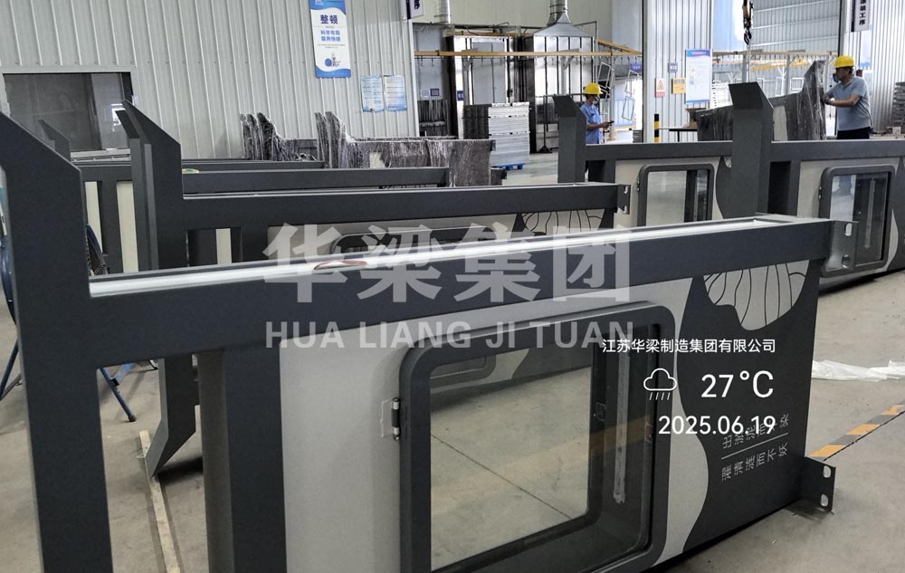 [25.6.19]黑龍江省某市定制款公交候車亭項(xiàng)目裝車發(fā)貨(圖2)